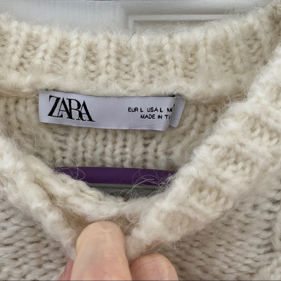 Brand New Zara Short Sleeve Cream Sweater - Picture 2 of 2